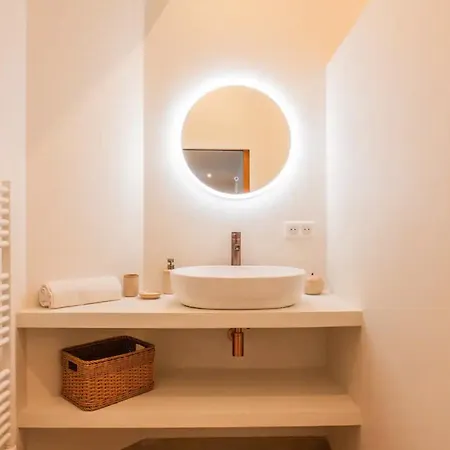 65m2 Cosy 2 - 10mn Palais & Plages * 戛纳
